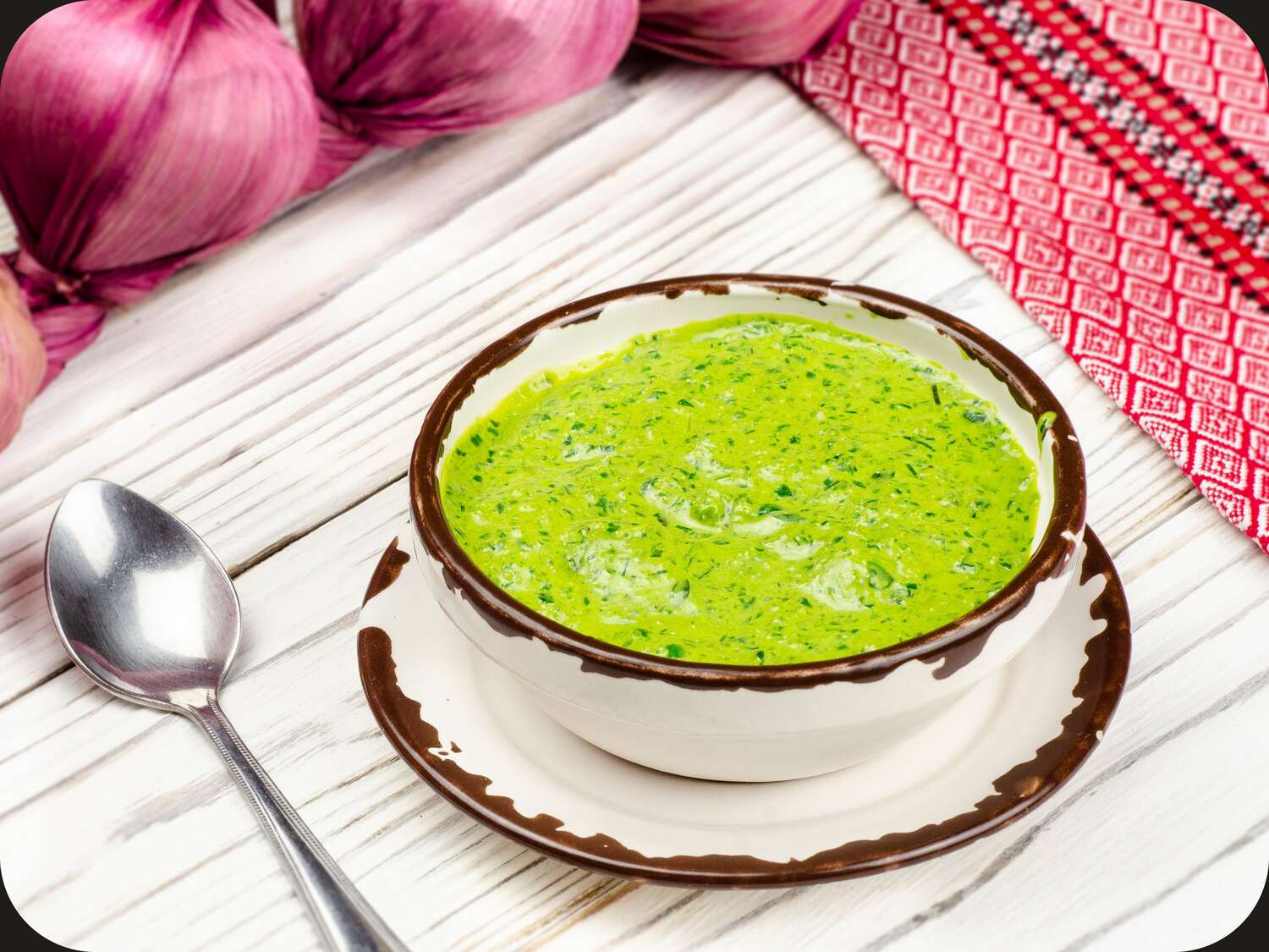 Гуслянка сливочно-чесночная с зеленью Гуслянка сливочно-чесночная с зеленью