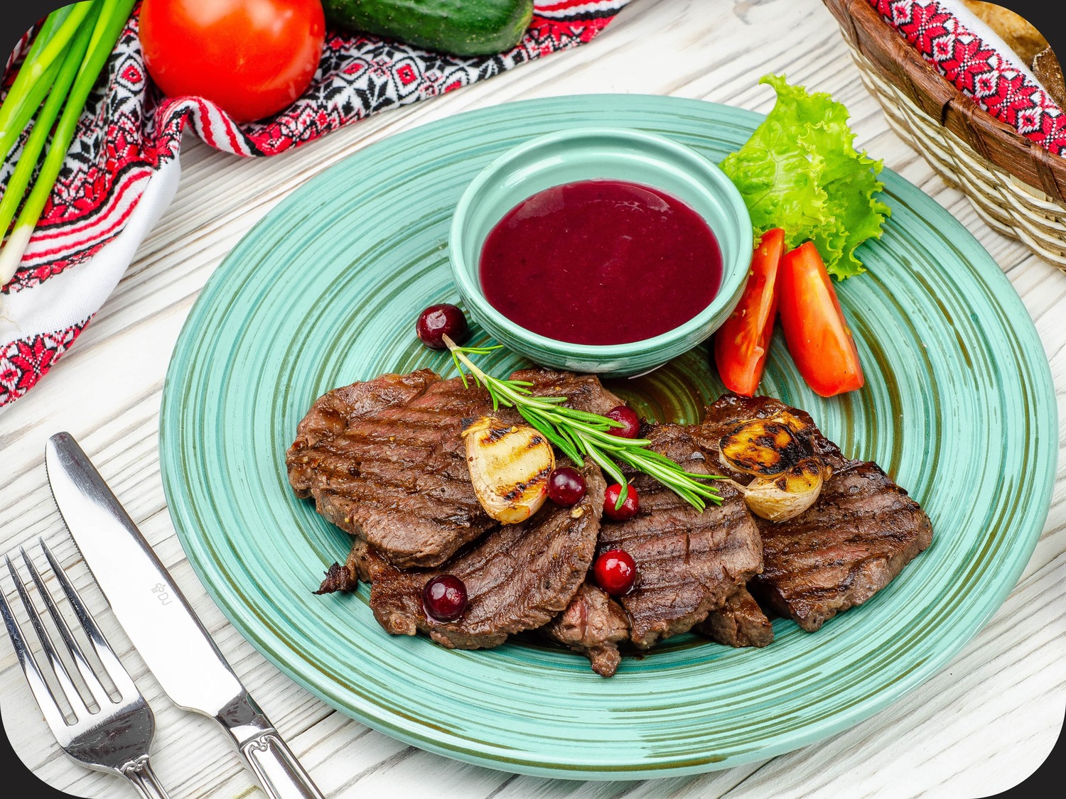 Медальоны-гриль из телятины Медальоны-гриль из телятины