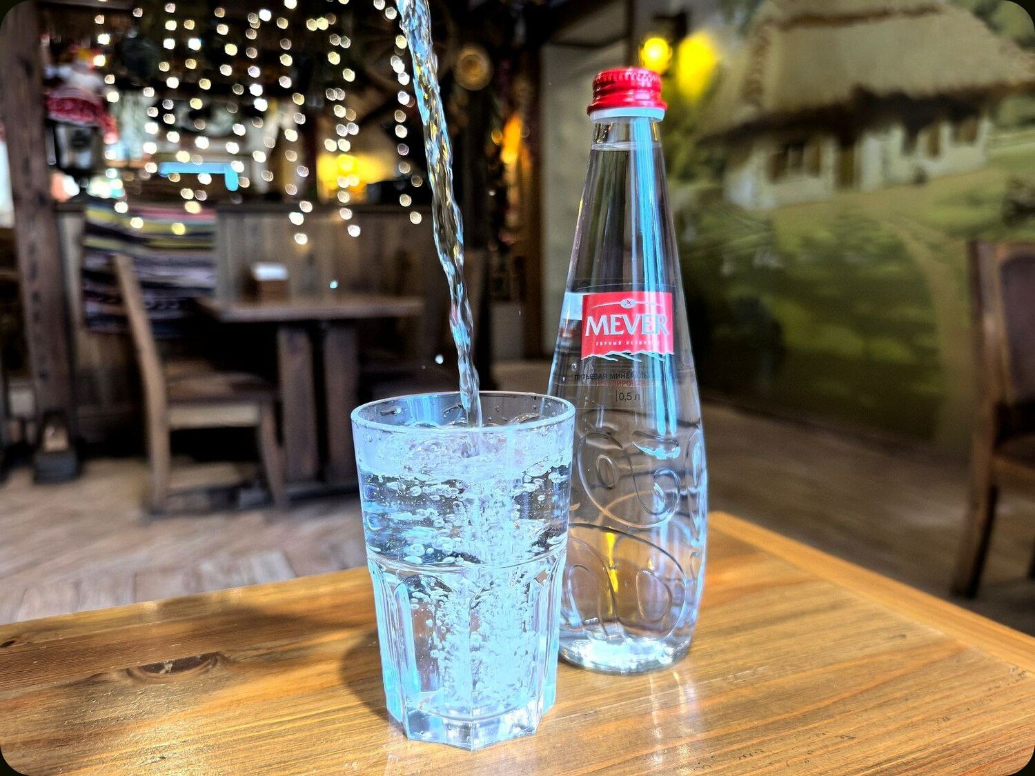 Вода минеральная в ассортименте Вода минеральная в ассортименте