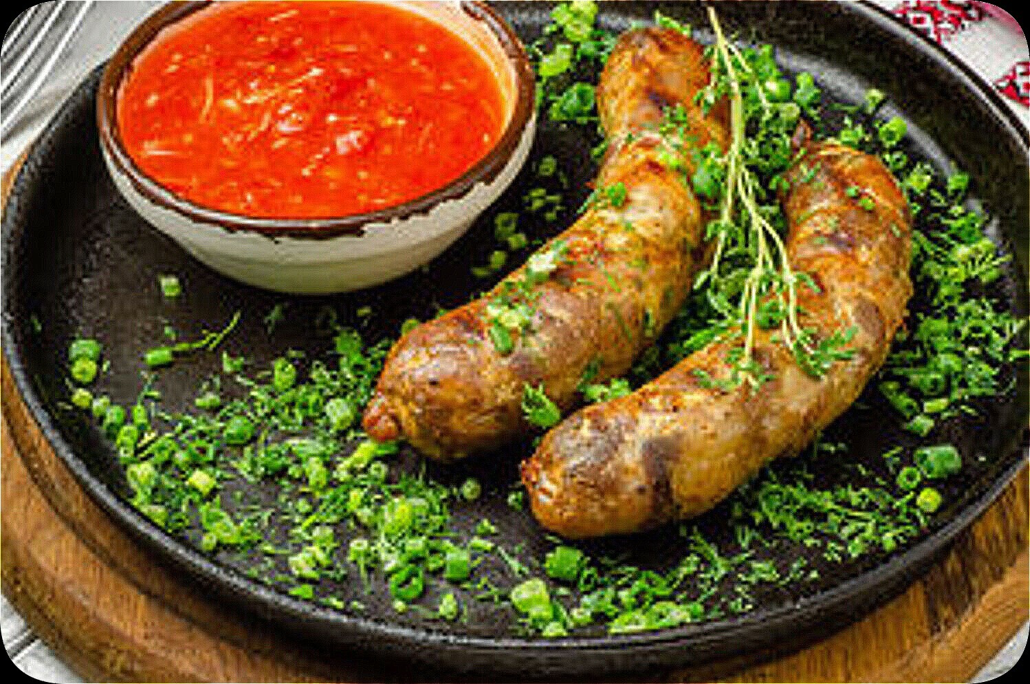 Домашние свиные колбаски Домашние свиные колбаски